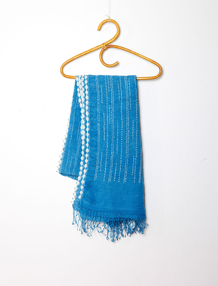 Bindi Dot Hand-loom Wrap in Bébé Blue