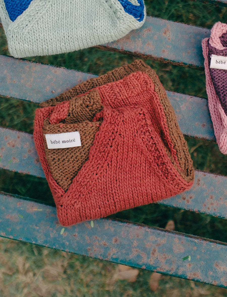 Kala Cotton Vest Dhoop Chao With The Heart